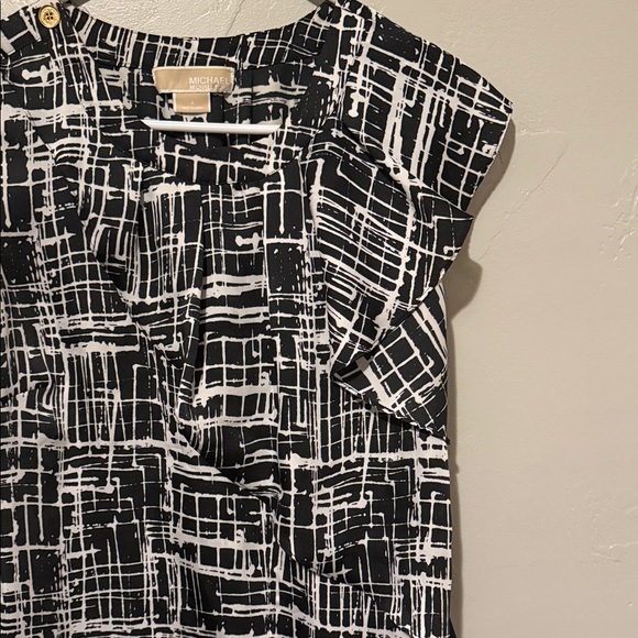 MICHAEL Michael Kors Black and White Patterned Blouse 4 - Picture 6 of 8